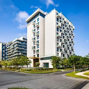 Tumbi West Palm Dubai,tapestry Collection Hilton Hotel