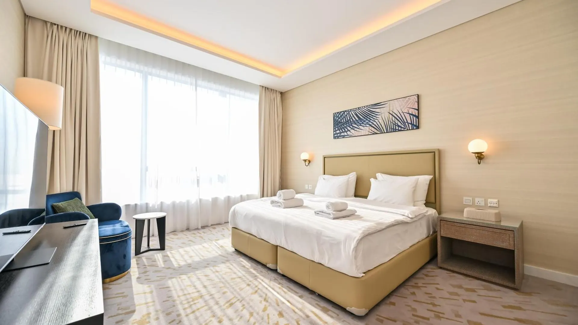 Stylish 1-Br Retreat With Sweeping Views In Palm Tower Apartment Dubai 0*,  United Arab Emirates