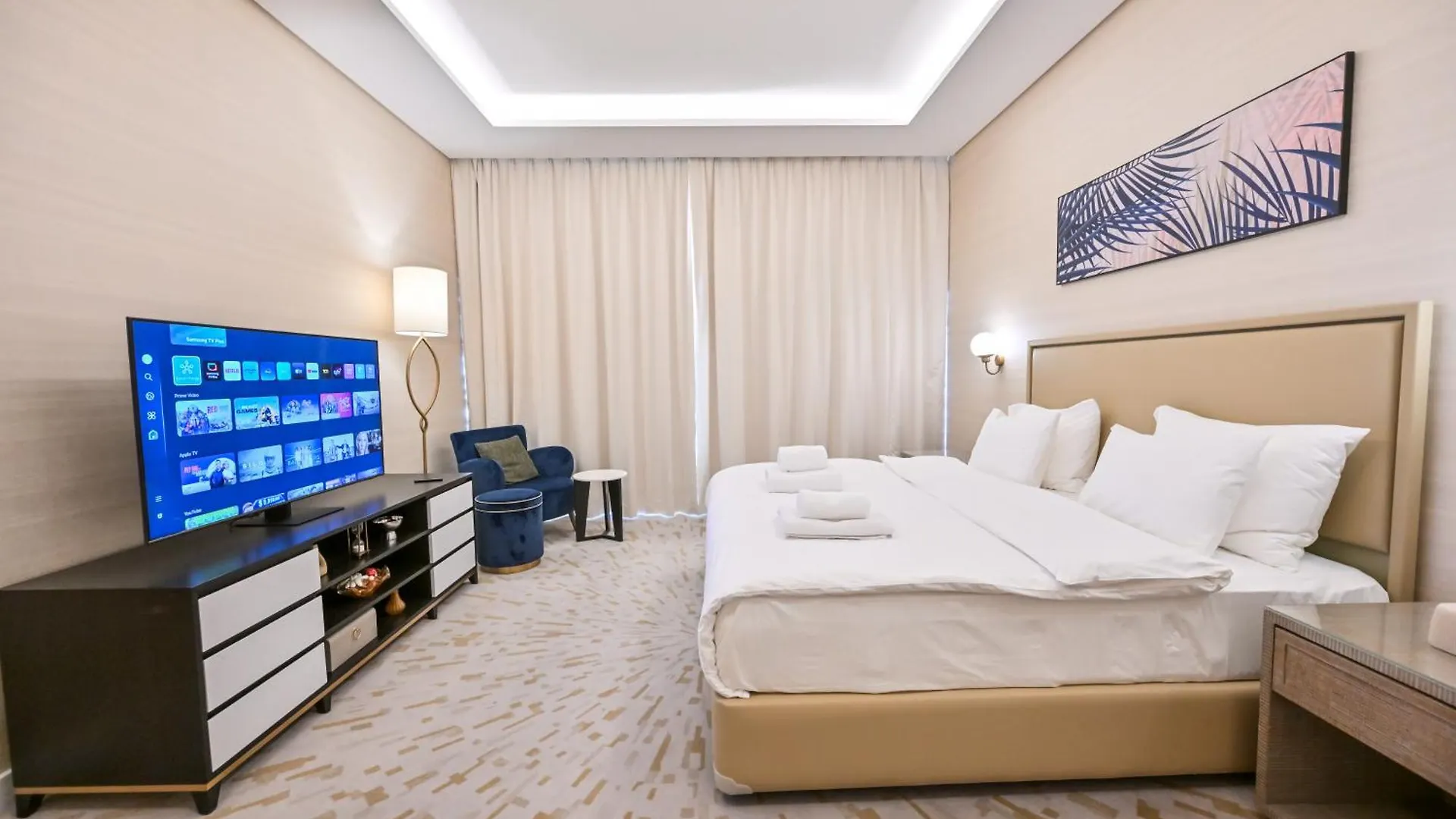 Stylish 1-Br Retreat With Sweeping Views In Palm Tower Apartment Dubai United Arab Emirates
